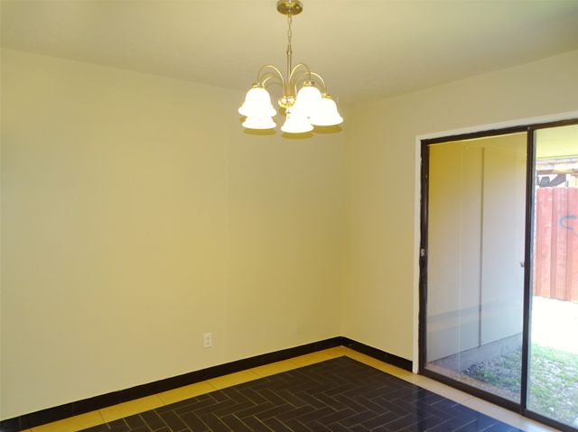 7220 Emory Oak Lane, Dallas, TX 75249