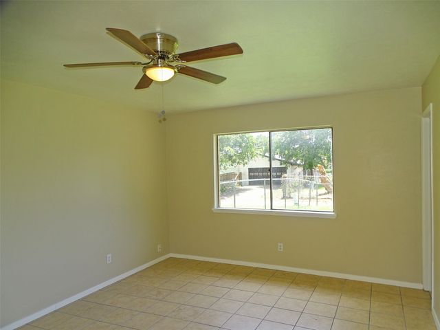 7220 Emory Oak Lane, Dallas, TX 75249