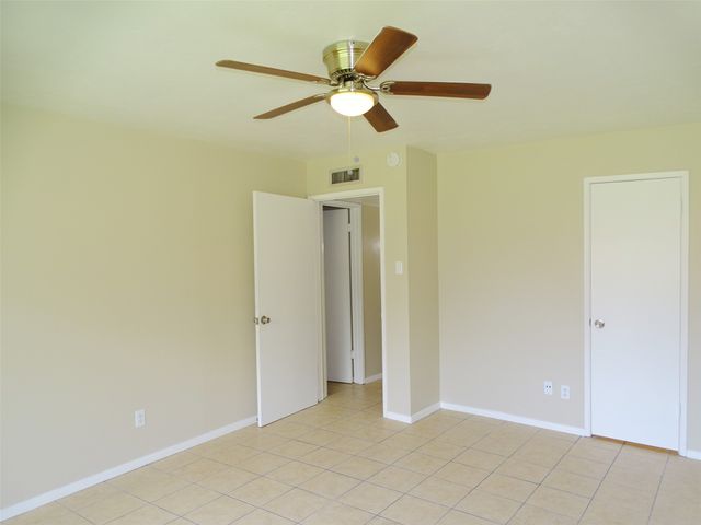 7220 Emory Oak Lane, Dallas, TX 75249