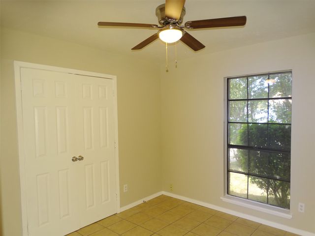 7220 Emory Oak Lane, Dallas, TX 75249