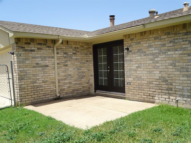 7220 Emory Oak Lane, Dallas, TX 75249