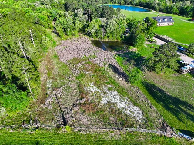 38 00 Fm 3454, Huntsville, TX 77320