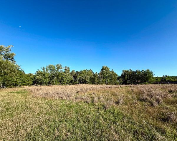 38 00 Fm 3454, Huntsville, TX 77320