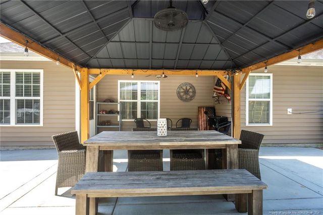 149 Bayleaf Drive, Raeford, NC 28376