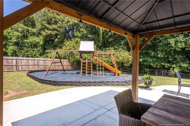 149 Bayleaf Drive, Raeford, NC 28376