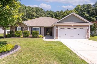 149 Bayleaf Drive, Raeford, NC 28376