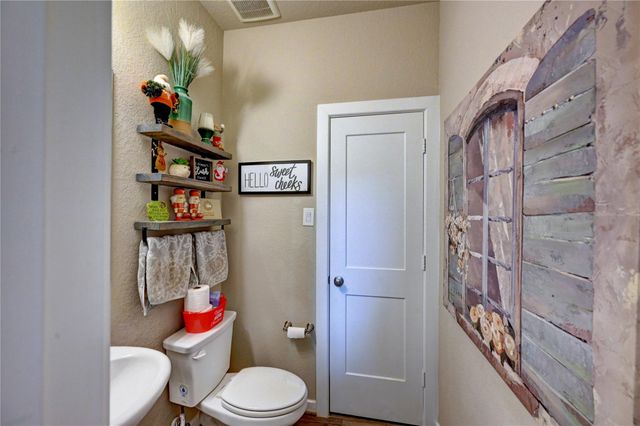 17404 Farm Pasture Trail, Hockley, TX 77447