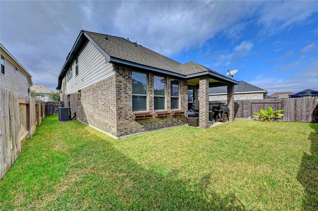 17404 Farm Pasture Trail, Hockley, TX 77447