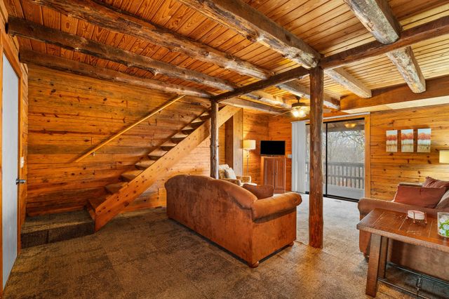 207 Bar M Lane 1, Branson West, MO 65737