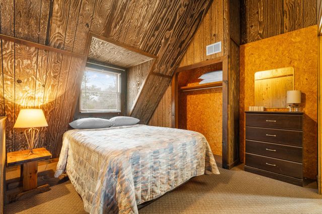 207 Bar M Lane 1, Branson West, MO 65737