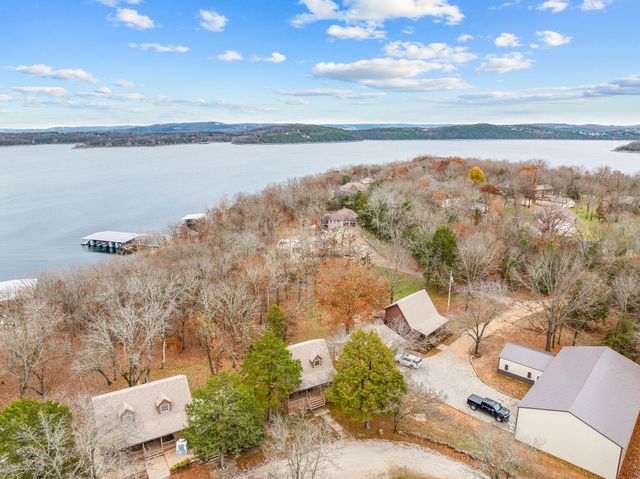 207 Bar M Lane 1, Branson West, MO 65737