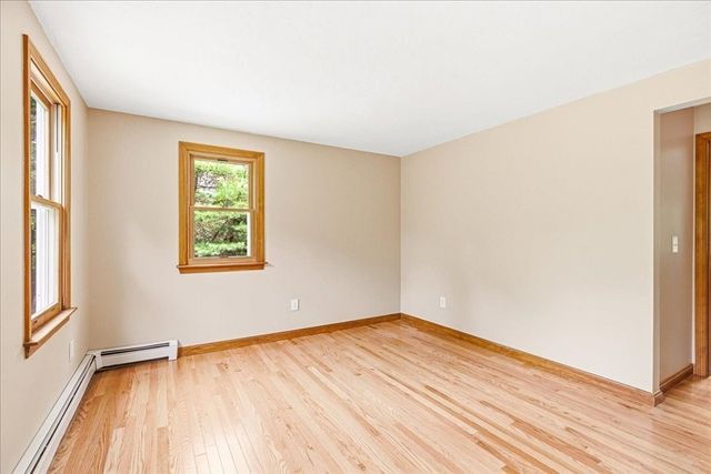 80 Mountain Hill Rd, Plymouth, MA 02360