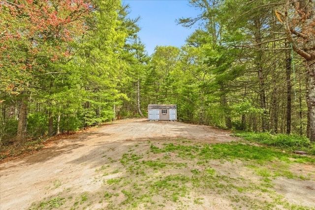 80 Mountain Hill Rd, Plymouth, MA 02360