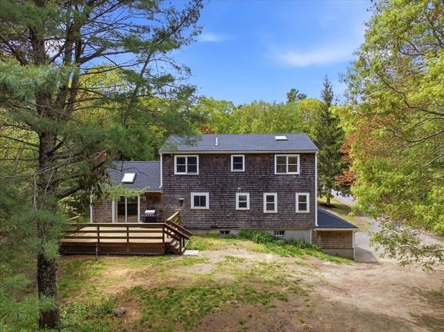80 Mountain Hill Rd, Plymouth, MA 02360