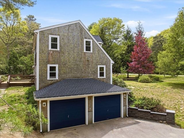 80 Mountain Hill Rd, Plymouth, MA 02360