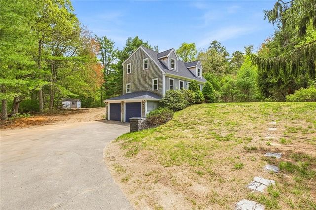 80 Mountain Hill Rd, Plymouth, MA 02360