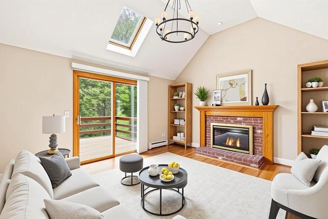 80 Mountain Hill Rd, Plymouth, MA 02360