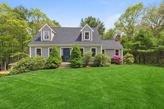 80 Mountain Hill Rd, Plymouth, MA 02360