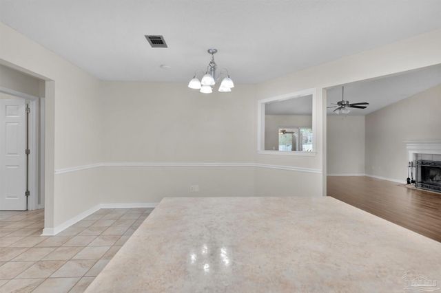 9033 Bluebay Ln, Pensacola, FL 32506