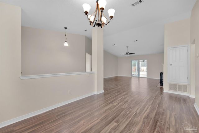 9033 Bluebay Ln, Pensacola, FL 32506