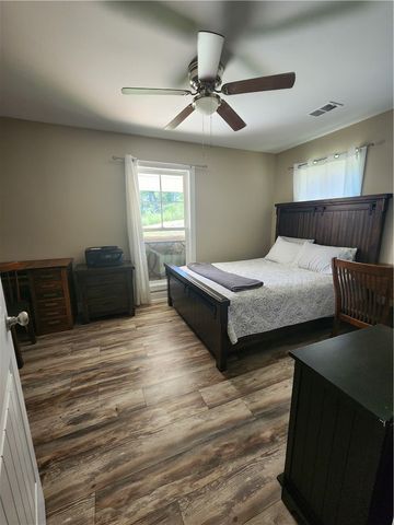 213 Deer Creek Trail, Walhalla, SC 29691