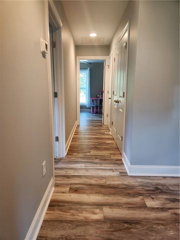 213 Deer Creek Trail, Walhalla, SC 29691