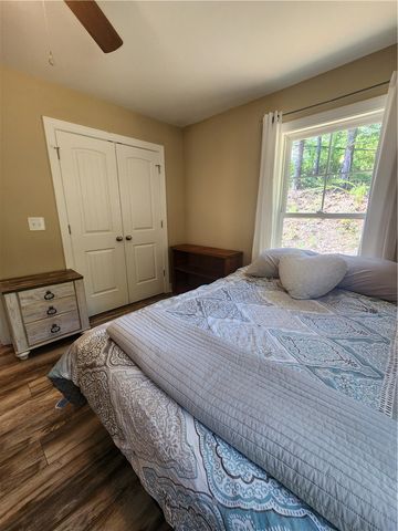213 Deer Creek Trail, Walhalla, SC 29691