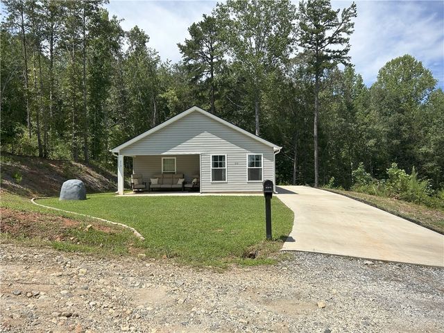 213 Deer Creek Trail, Walhalla, SC 29691