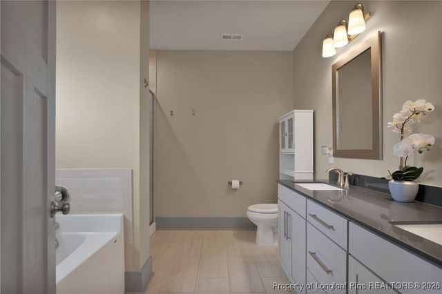 1605 Lizzie Lou Court, Hope Mills, NC 28348