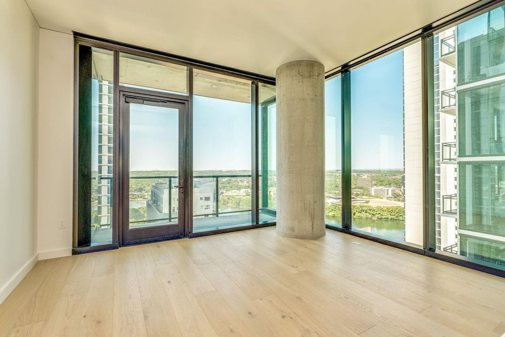 610 Davis ST 2305, Austin, TX 78701