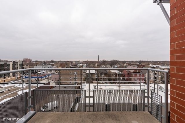 4814 N Clark Street 502S, Chicago, IL 60640