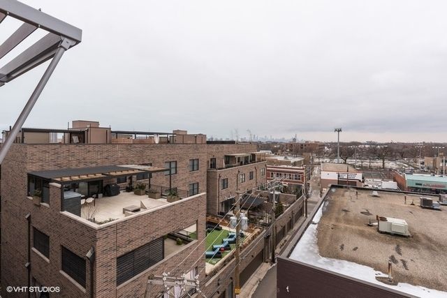 4814 N Clark Street 502S, Chicago, IL 60640