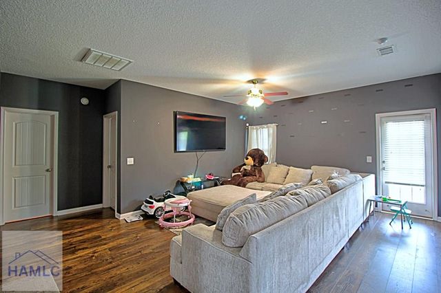 335 Archie Way NE, Ludowici, GA 31316