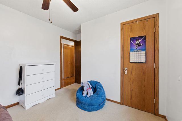 5001 W Newell Ave, Wichita, KS 67212