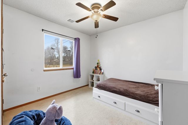 5001 W Newell Ave, Wichita, KS 67212