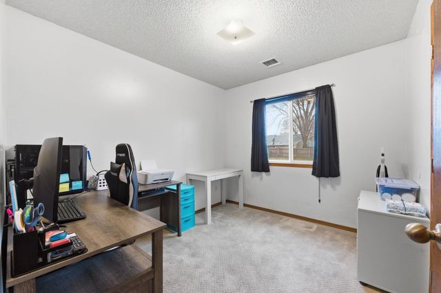 5001 W Newell Ave, Wichita, KS 67212