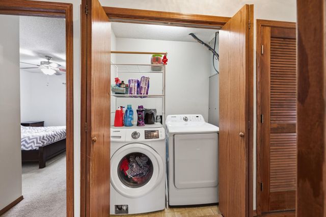 5001 W Newell Ave, Wichita, KS 67212