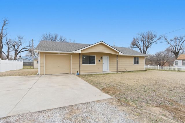 5001 W Newell Ave, Wichita, KS 67212