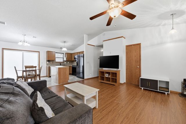 5001 W Newell Ave, Wichita, KS 67212