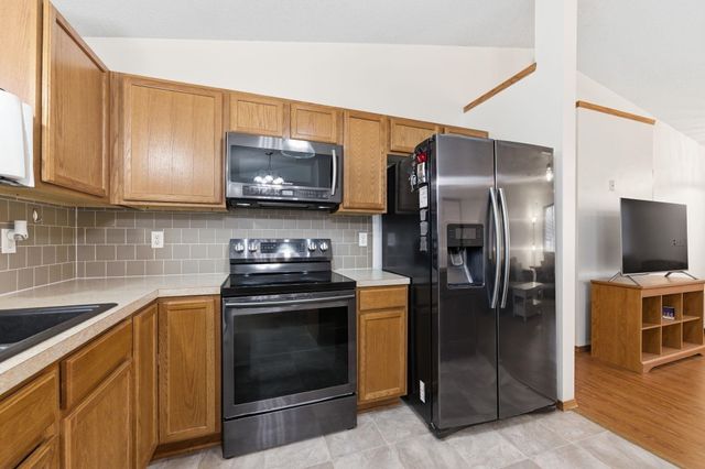 5001 W Newell Ave, Wichita, KS 67212