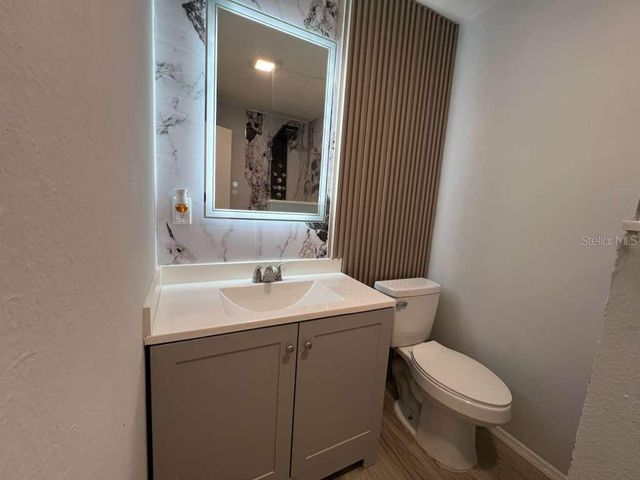 1731 AVENUE C NE, Winter Haven, FL 33881