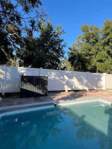 1731 AVENUE C NE, Winter Haven, FL 33881