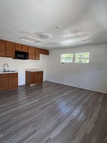 1731 AVENUE C NE, Winter Haven, FL 33881