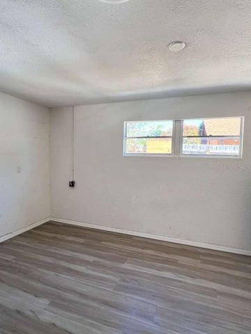 1731 AVENUE C NE, Winter Haven, FL 33881