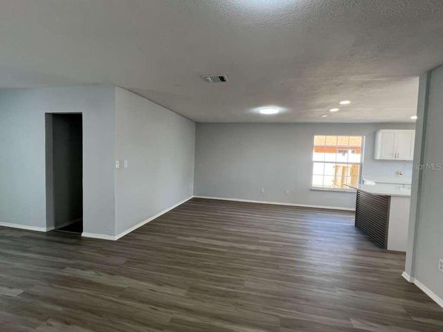 1731 AVENUE C NE, Winter Haven, FL 33881