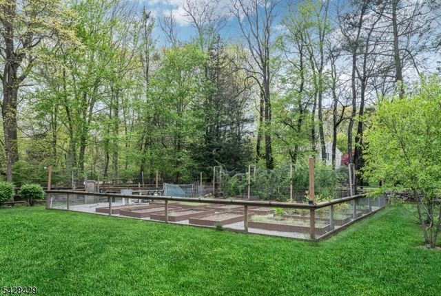 241 Grove Street, Ramsey Boro, NJ 07446