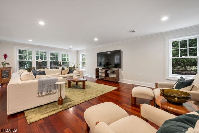 241 Grove Street, Ramsey Boro, NJ 07446