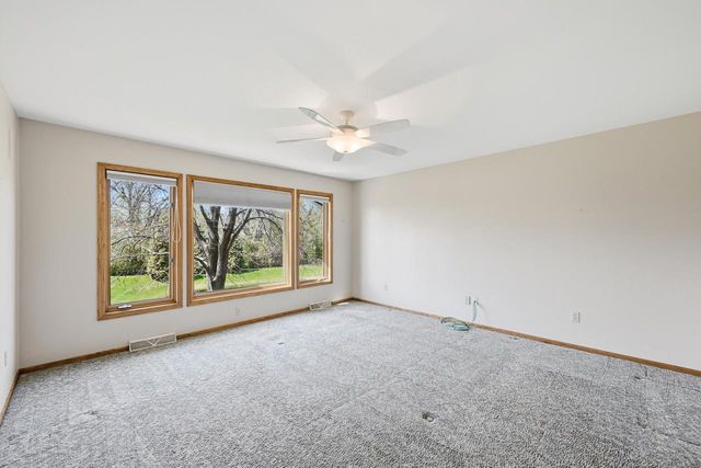 215 Kirkham COURT, Brookfield, WI 53045