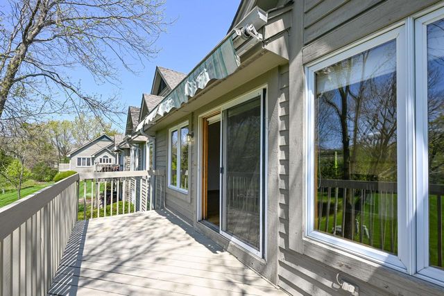 215 Kirkham COURT, Brookfield, WI 53045