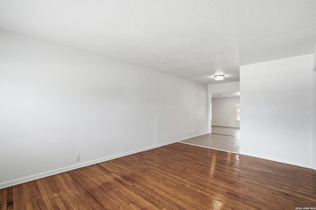 147 Marlena Dr, San Antonio, TX 78213